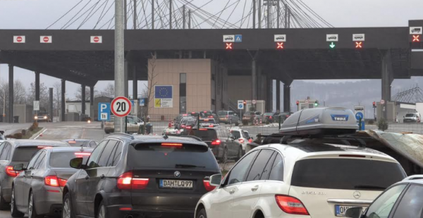 Jarinja dhe Bërnjaku të mbyllura, kaq duhet të presin bashkatdhetarët në pikat tjera kufitare