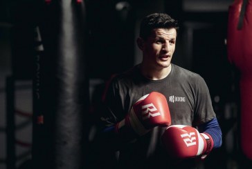 Sonte bokson Robin Krasniqi,  junikasët mund ta shikojn meqin në palestër