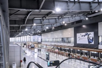 Kosovarit i gjendet elektroshok në aeroport, lirohet në procedurë të rregullt