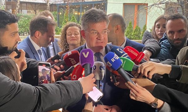 Lajçak: Për mua takimet me opozitën e kanë përmbushur qëllimin