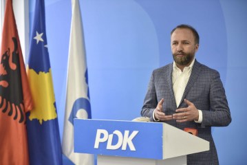 Tahiri, PDK: Mbrojtëm rendin kushtetues nga tendenca e Qeverisë për kapjen e Këshillit Prokurorial të Kosovës