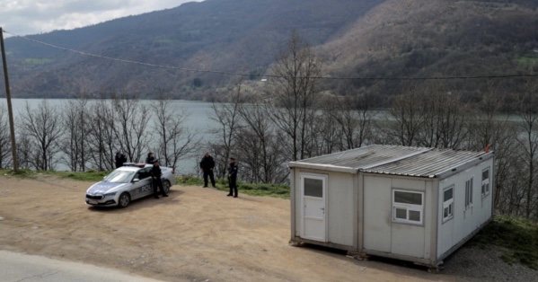 Bashkim Evropian bën thirrje për përmbajtje gjatë zgjedhjeve në Veri