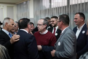 Hoti: Të jesh anëtar i LDK-së, je pasues i Rugovës e jo i politikanëve mashtrues