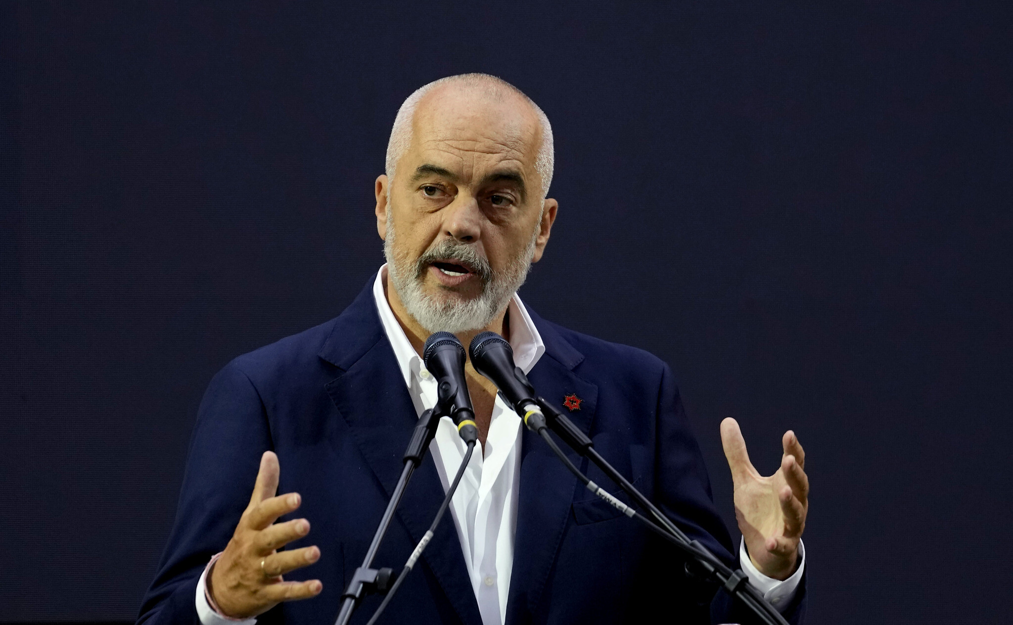 Edi Rama shpreh ambicje të bëhet president i rajonit