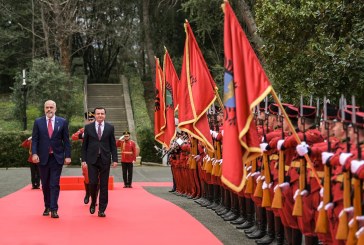 Të përbashkuar në Gjakovë, Kosovë dhe Shqipëri