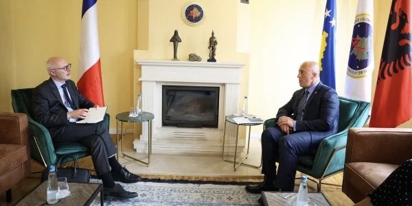 Haradinaj pret ambasadorin francez