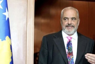 Edi Rama ateron nesër në Prishtinë, Kurti thotë se nuk takohet me të