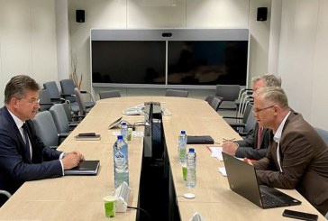 Bislimi pas takimit me Lajçakun: Insistojmë në barazi të palëve në dialog