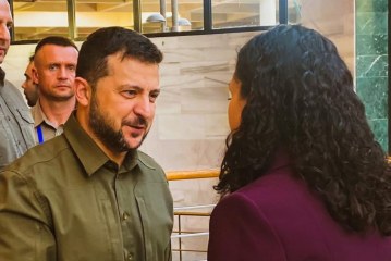 “Qëndresë, stoicizëm dhe shpresë” – Osmani publikon fotografi me presidentin ukrainas, Zelensky