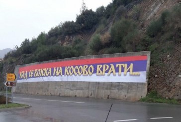 Në Budva shfaqet pano e madhe “Kur ushtria serbe të kthehet në Kosovë”