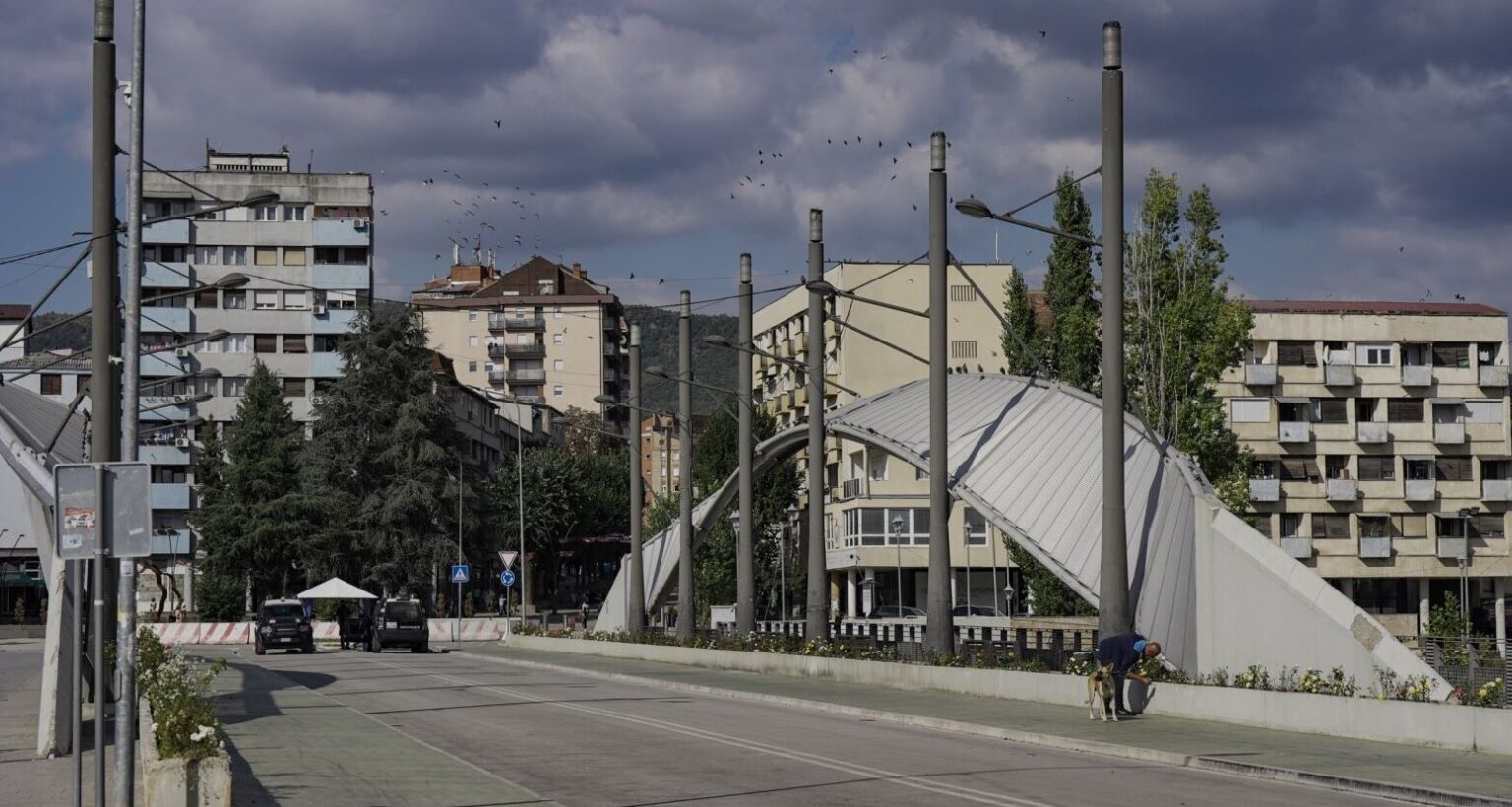 Policia e Kosovës merr një parcelë që përdorej nga institucionet serbe në Mitrovicë të Veriut