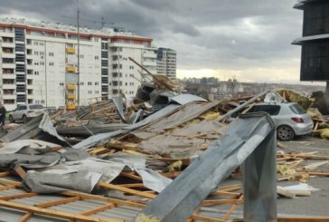 Nga rënia e objektit të Komunës së Prishtinës mbeti e lënduar një vajzë