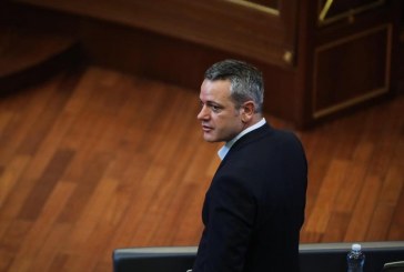 Gashi i LDK-së: Kurti ia shet kilovatin KEDS-it për 3 centë, e KEDS-i ia shet 14 centë qytetarit