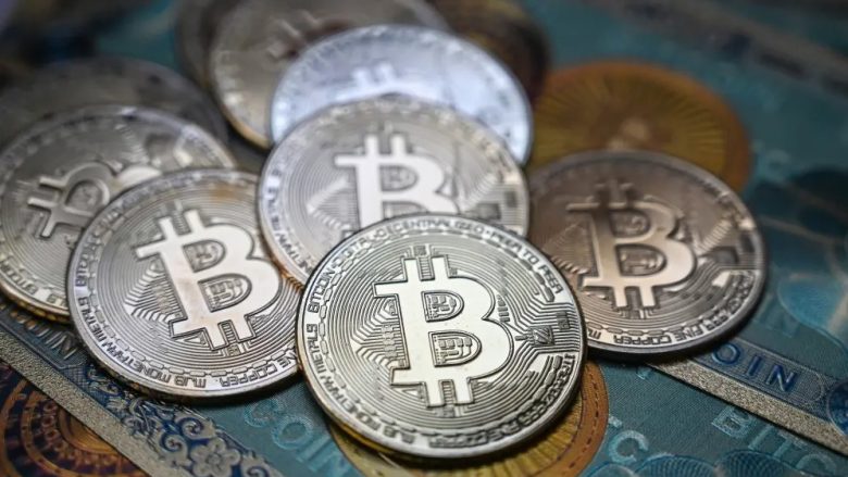 Rritet vlera e Bitcoin-it
