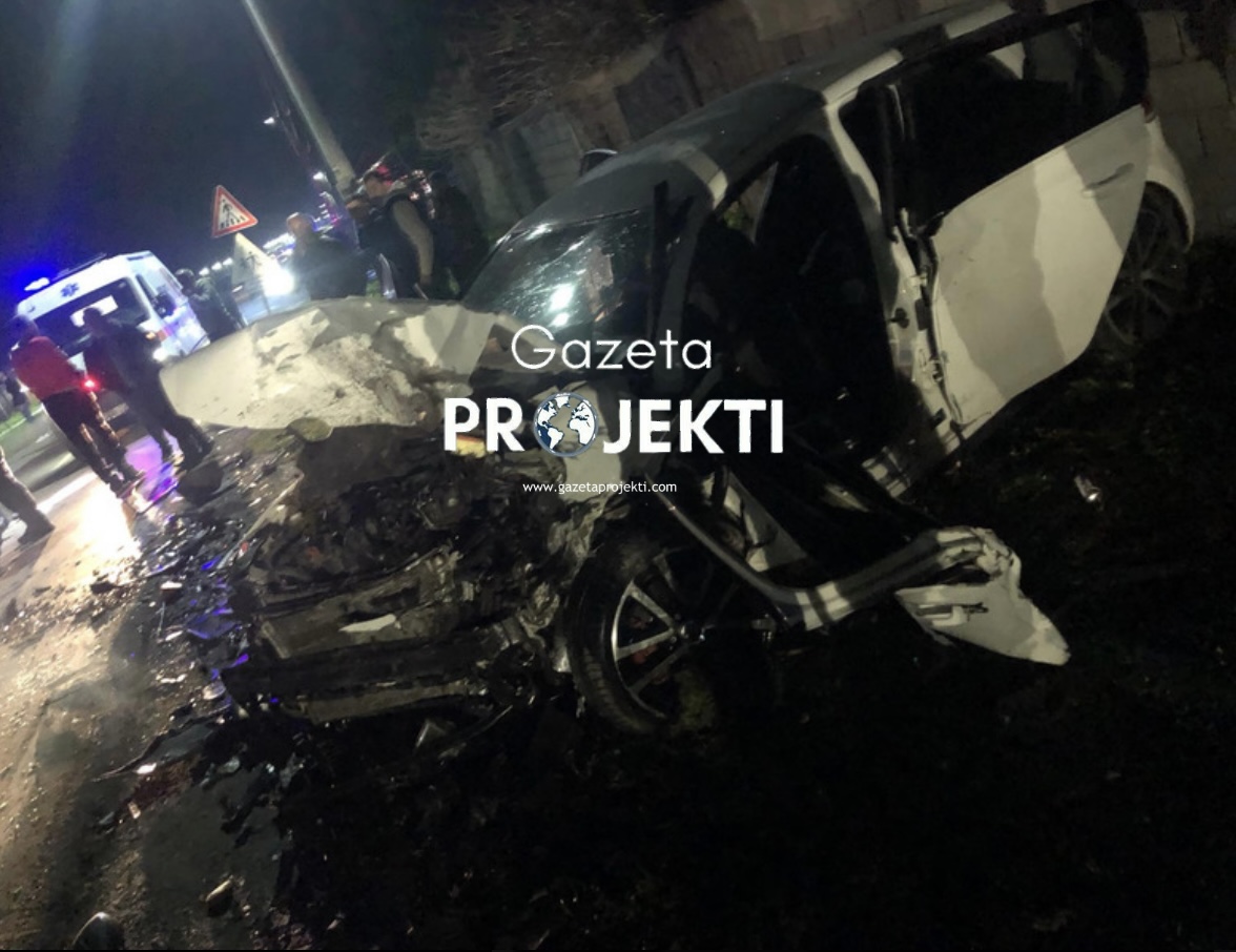 Vdes njëri nga shoferët e përfshirë në aksidentni në Skivjan, “Gazeta Projekti” sjell pamje të reja