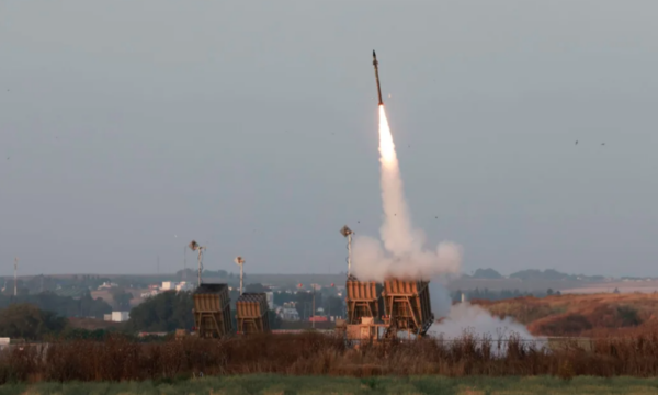 Analiza e CNN: Qysh i rrëzoi Izraeli me aleatë mbi 300 raketa dhe dronë iranianë