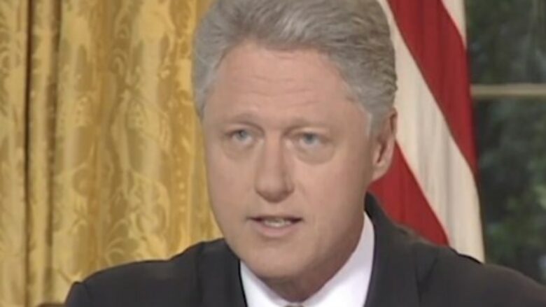 Bill Clinton kujton momentin e çlirimit të Kosovës