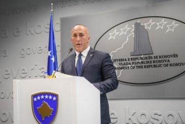 Haradinaj: Paga minimale duhet të jetë 450 euro, vendimi i sotëm i qeverisë është poshtërim