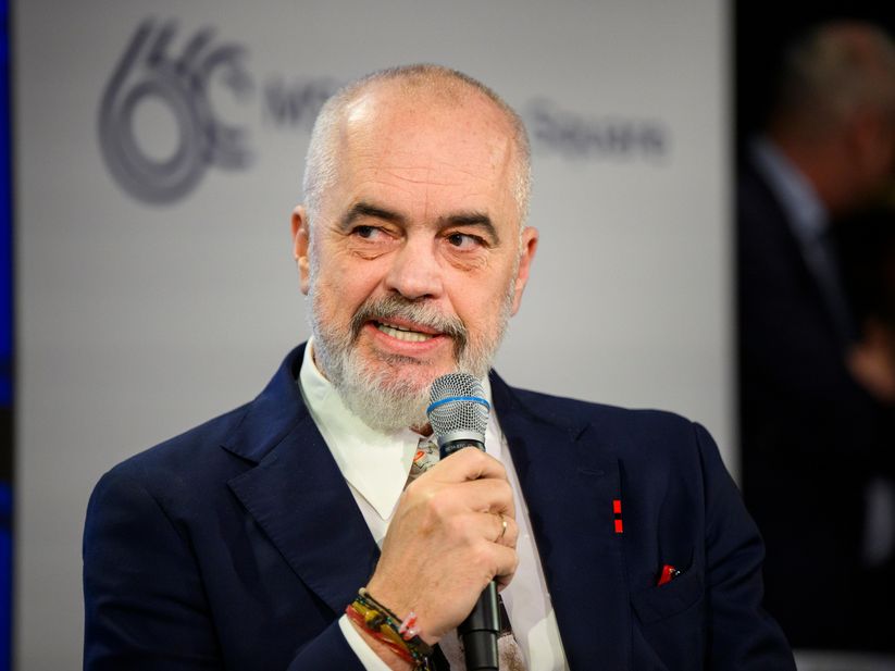 Edi Rama e përmend thënien e gjyshes së tij për ta përshkruar çështjen mes Kosovës dhe Serbisë