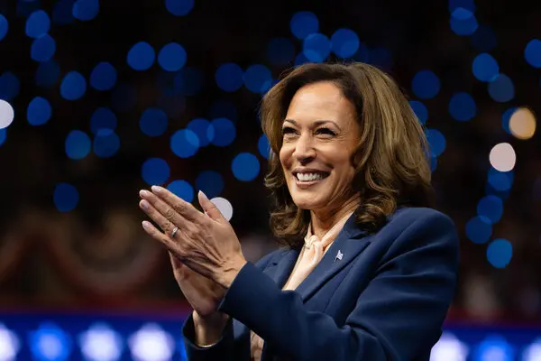 LAJMI I FUNDIT: Kamala Harris drejt fitorës së madhe