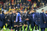 Si erdhi deri te ndërprerja e ndeshjes Rumani-Kosovë, deklaratat nga UEFA e Kombëtarja