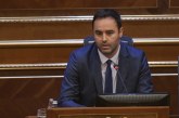 “I qëndroni gatitu Radoiçiqit dhe luftoni Republikën e Kosovës” – Konjufca i ashpër me deputetët e Listës Serbe, u kërkon të largohen nga Kuvendi