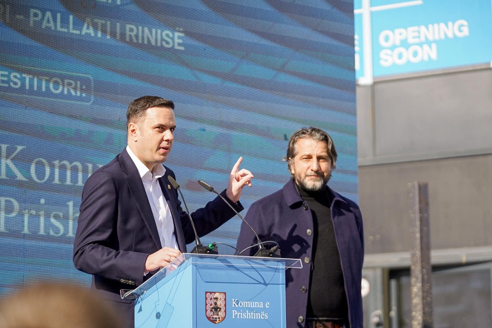 Abdixhiku dhe Rama nënshkruajnë sot marrëveshje zotimi për investime në Prishtinë