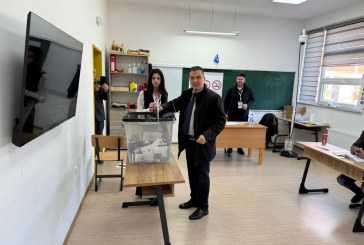 Pjesëmarrje e ulët në zgjedhje – Kryetari Shehu u bën thirrje qytetarëve të Junikut të dalin në votime