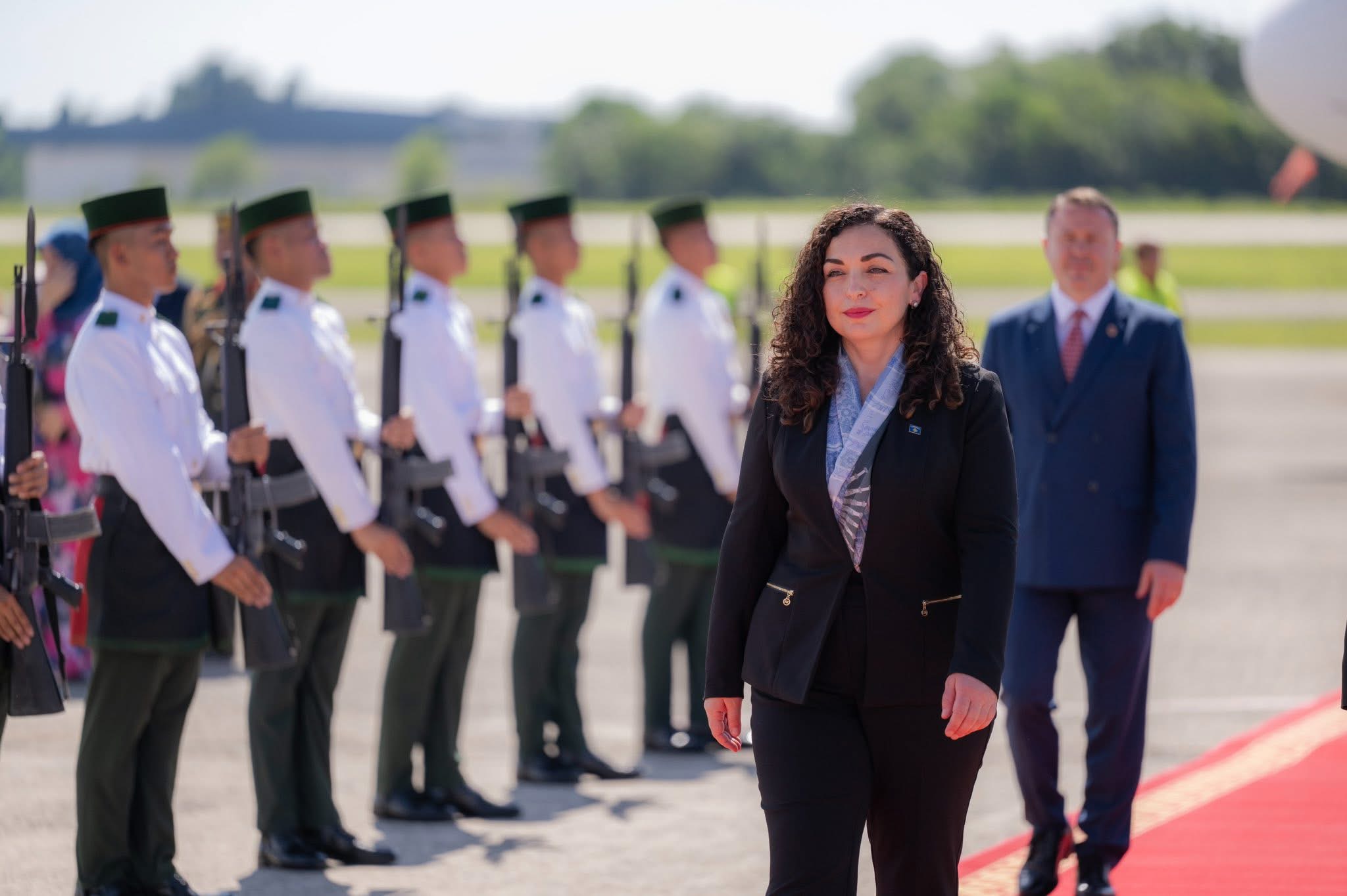 AAK-ja i përgjigjet pozitivisht ftesës së presidentes