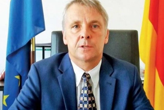 Ambasada gjermane e shqetësuar për vonesat në konstotuimin e Kuvendit