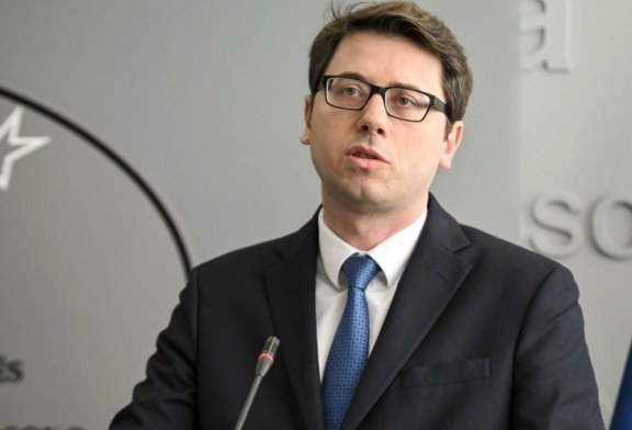 Murati: Presim reflektim