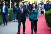 Presidentja Osmani në Tiranë me akuza ndaj BE-së: I keni hapur derën atyre që shkojnë te Putini dhe bllokoni Kosovën