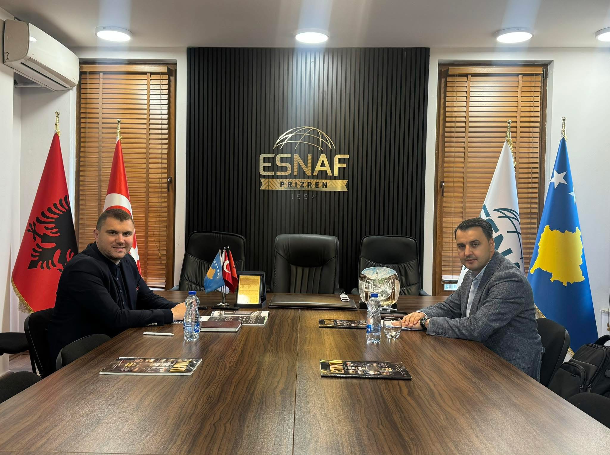 Takim i rëndësishëm për zhvillimin e bizneseve lokale: Shoqata ESNAF dhe Peregrin Accounting & Consulting drejt bashkëpunimit strategjik