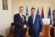 Takim i ngrohtë në Junik: Shehu pret Ambasadorin Hargreaves