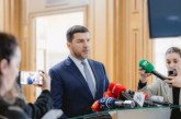 Krasniqi: Mbajtja e dy palë zgjedhjeve përnjëherë mund të bëhet e domosdoshme