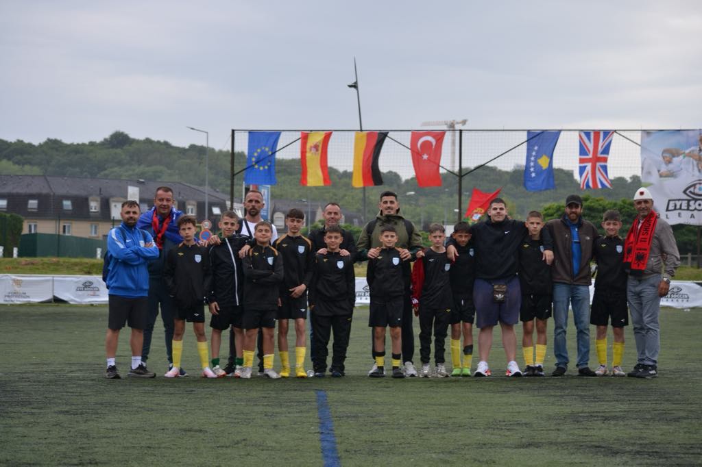 Elite Sports Kosovo ngrit flamurin e vendit në mesin e gjigantëve evropianë në “Eye Soccer 2025”