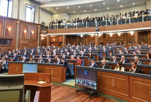Kuvendi dështon të konstituohet edhe për herë të 49-të, vetëm edhe tri tentime deri në skadimin e afatit kushtetues